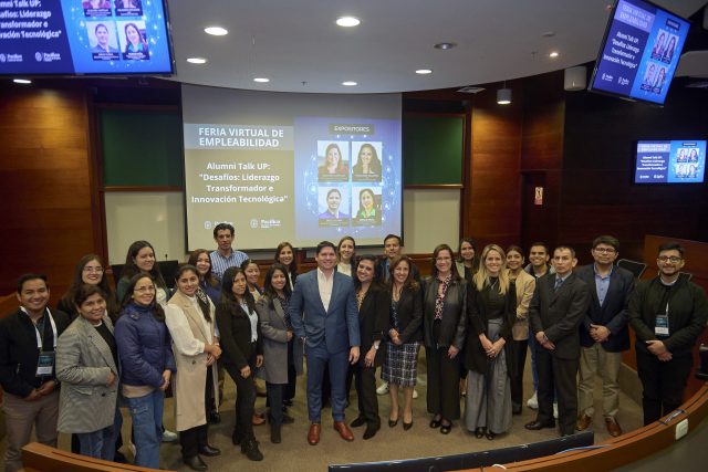 Éxito del Evento «Desafíos: Liderazgo Transformador e Innovación Tecnológica» 🚀